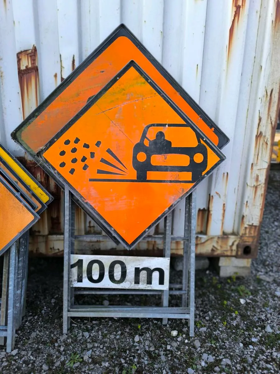 Signs - Image 1