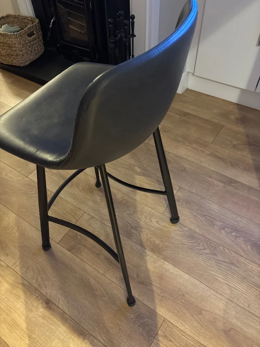 Kitchen bar stools - Image 2