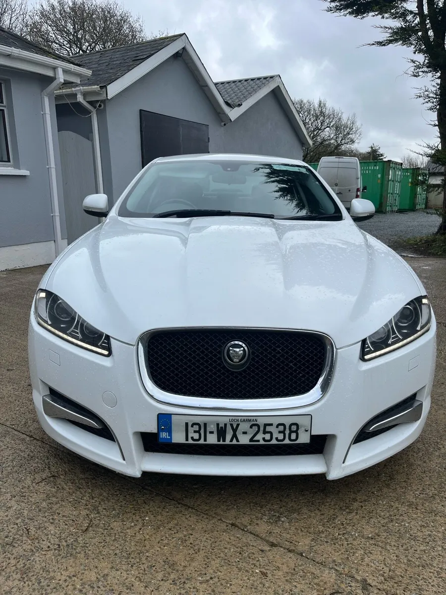 Jaguar XF - Image 2
