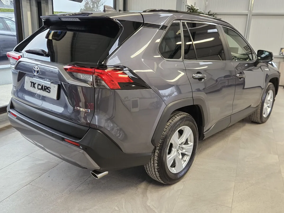 21 TOYOTA RAV4 LUNA HYBRID EDITION - Image 2
