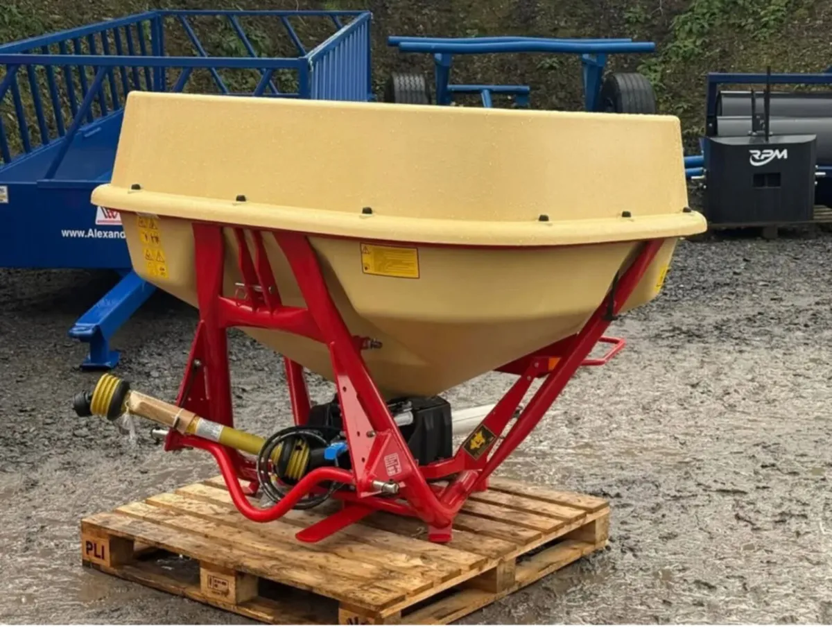 FERTILISER SPREADER VICON PS 1354 - Image 1