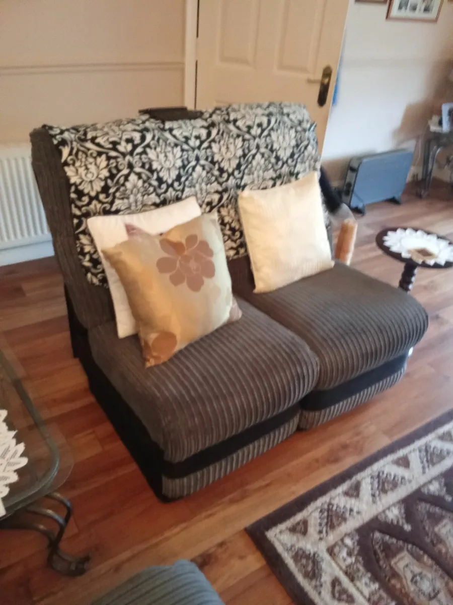 Two seater couch can be used separately