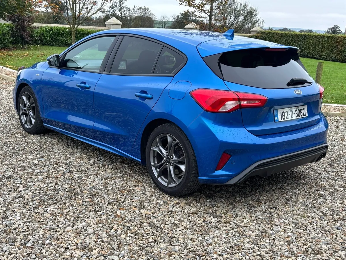 2018 Ford focus ST Line - Image 2