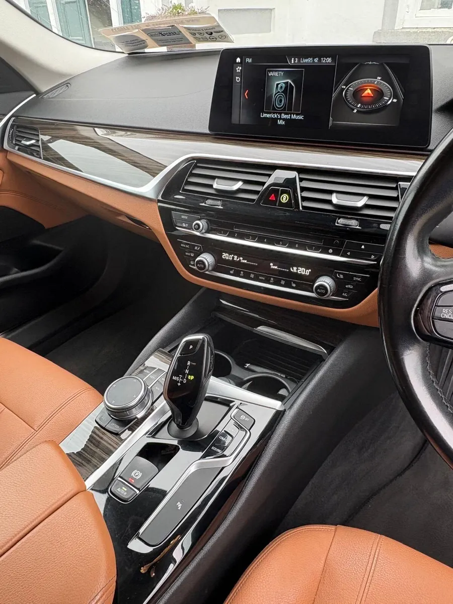 181 BMW 520d - Image 2