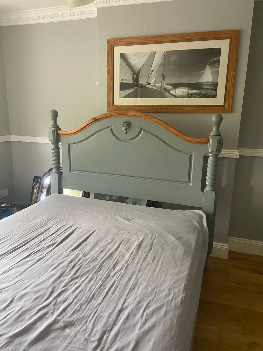 King Size bed - Image 2