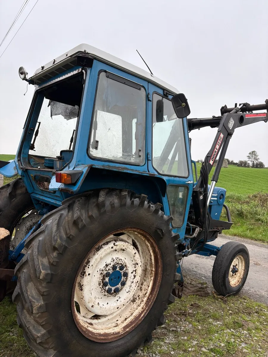 Ford 6600 2Wd Tractor, Quicke Front Loader - Image 4