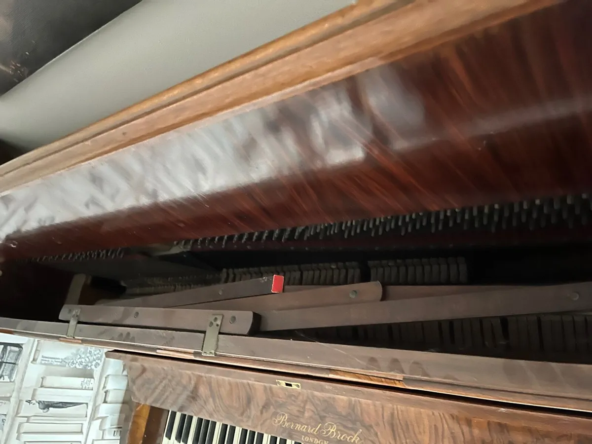 Piano - Image 3