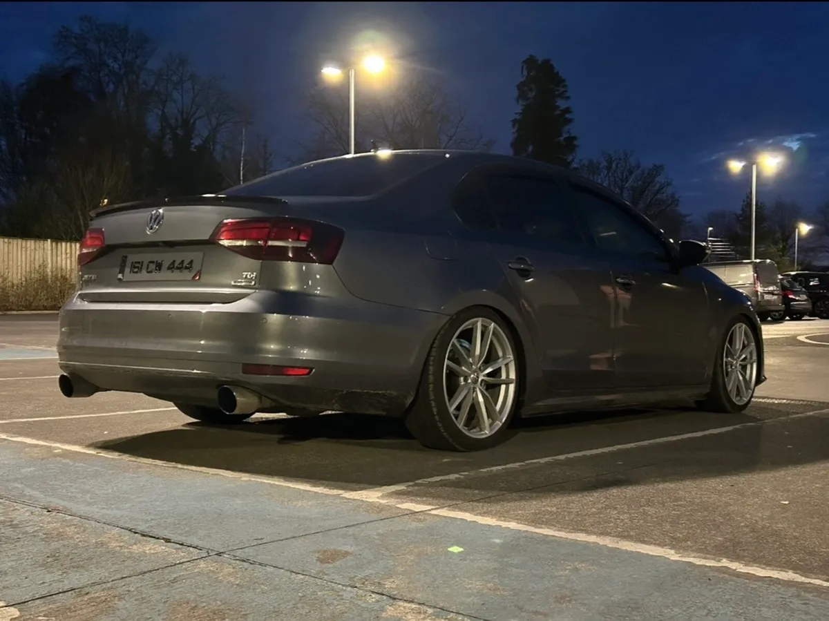 161 Vw Jetta 2.0TDI - Image 2