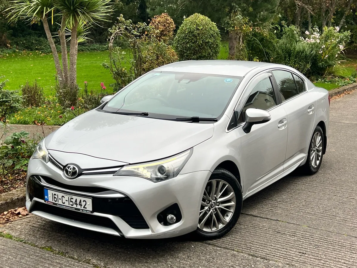 161 TOYOTA AVENSIS 2.0 DIESEL SAT NAV LOW KM - Image 1