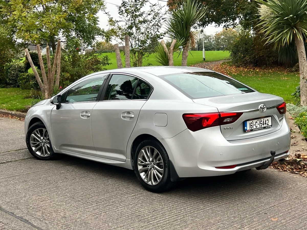 161 TOYOTA AVENSIS 2.0 DIESEL SAT NAV LOW KM - Image 4