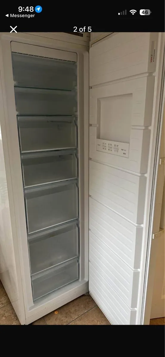 Bosch Tall Freezer - Image 3