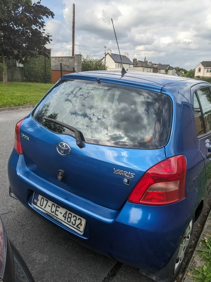 Toyota Yaris 2007 - Image 3