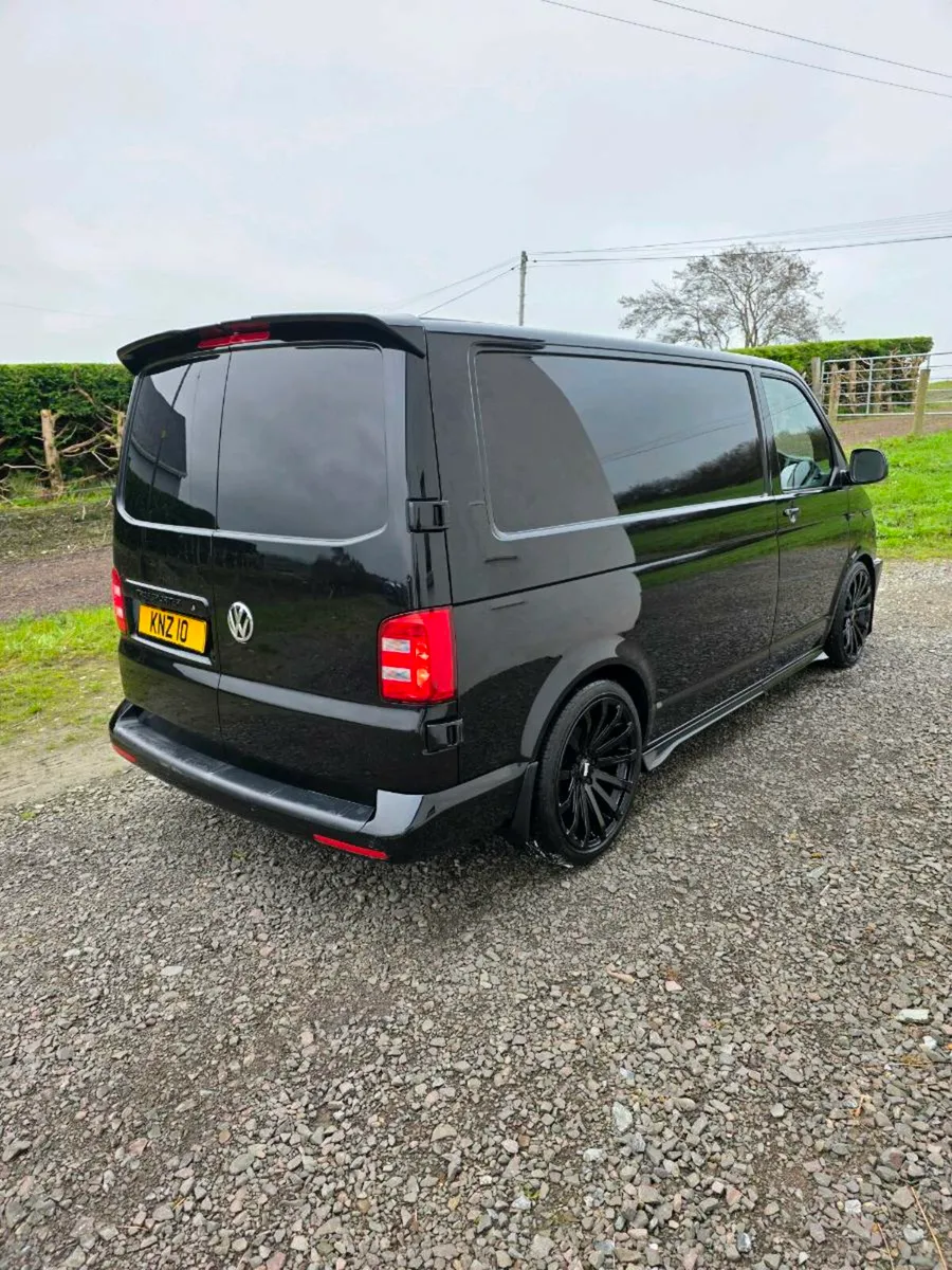 Volkswagen Transporter T6 Highline 2018 DSG ABT - Image 3
