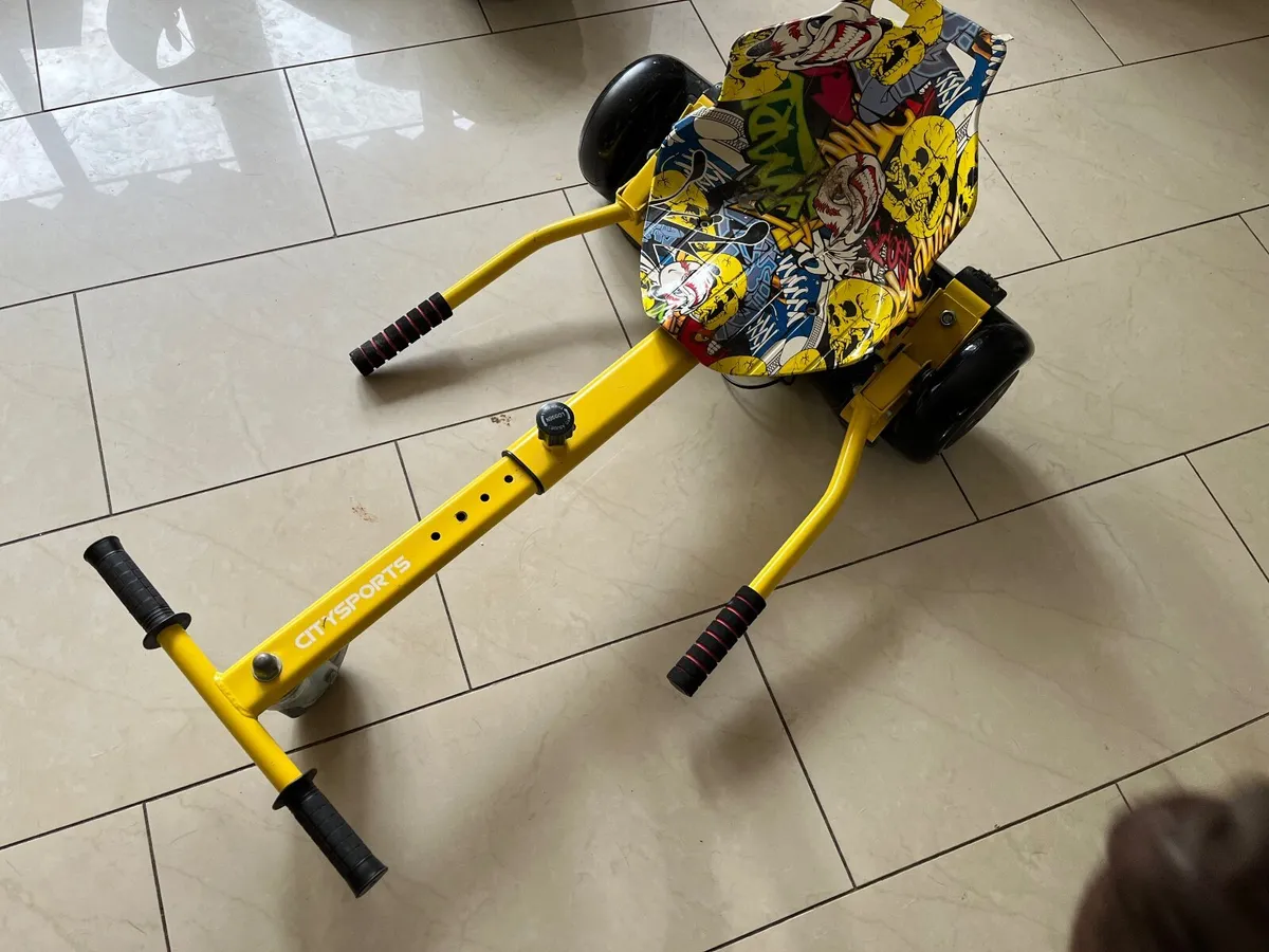 Hoverboard and cart bundle - Image 2
