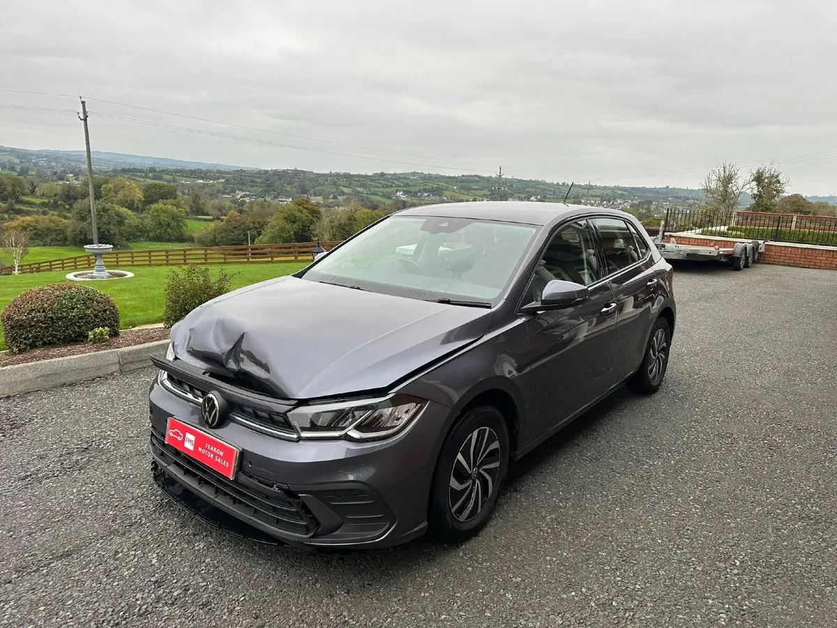 2023 Volkswagen Polo Life - Image 1