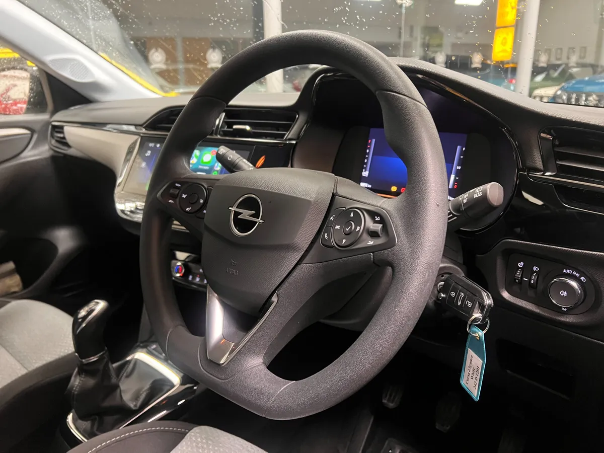 Only 10,000 Kms 2024 (242 D) ELEGANCE Plus As New - Image 4