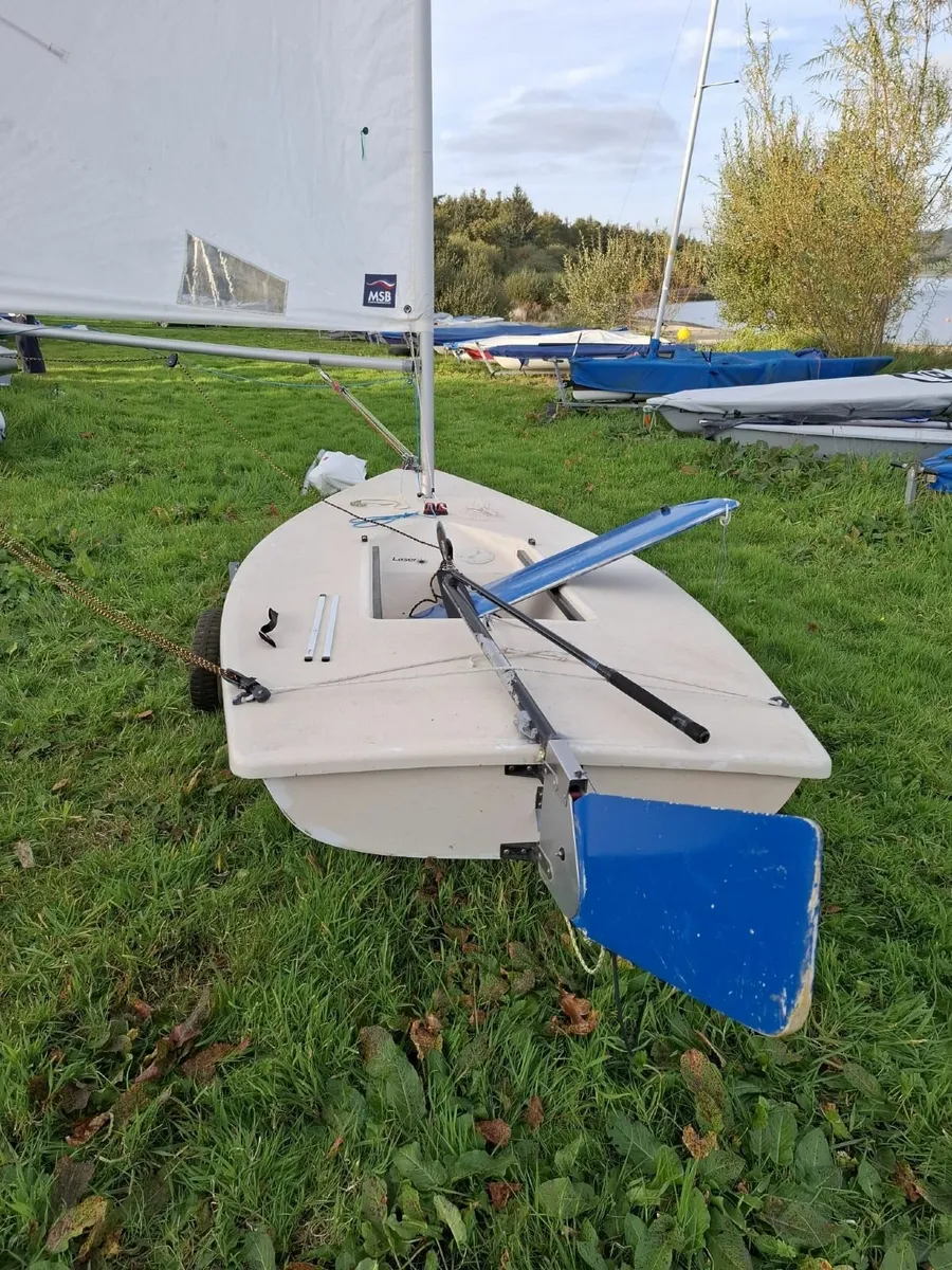 Laser boat - sailboat/dinghy - Image 4