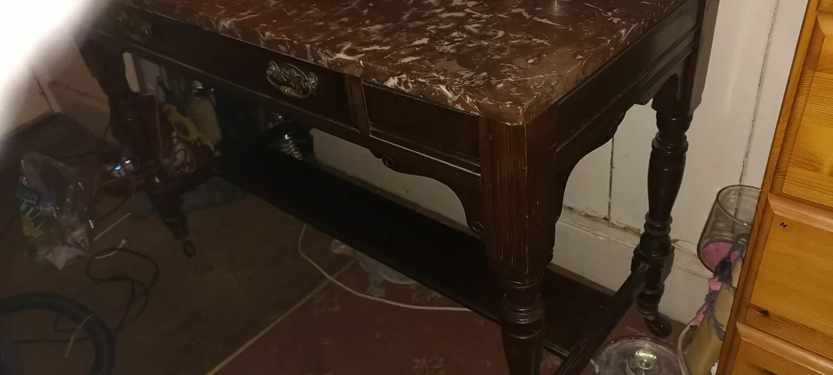 Victorian Mahogany Washstand - Image 1