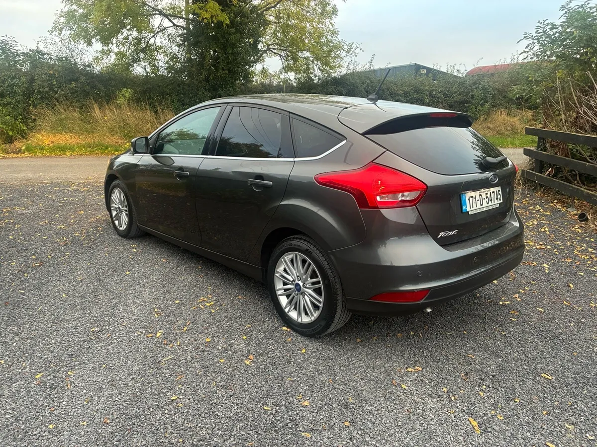 Ford Focus 1litre petrol - Image 4