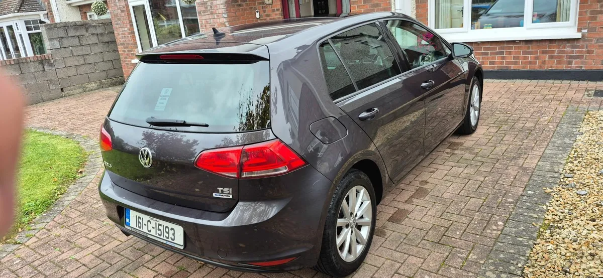 Volkswagen Golf 2016 - Image 2