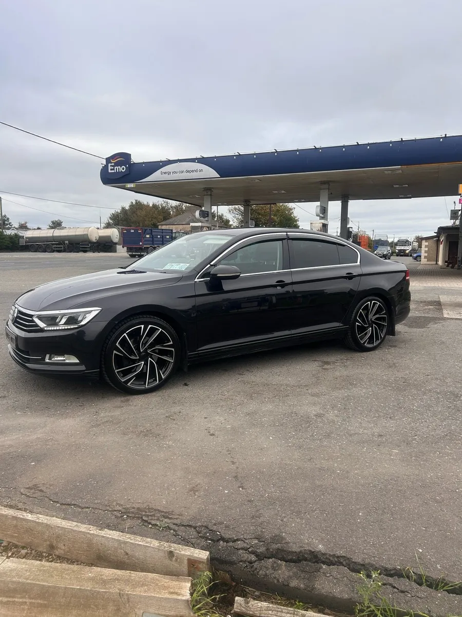 Volswagon Passat 2.0 tdi 2019 (may px) - Image 3