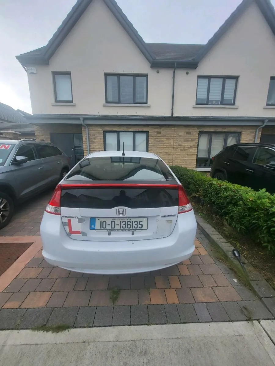 Car (Honda Insight) - Image 3