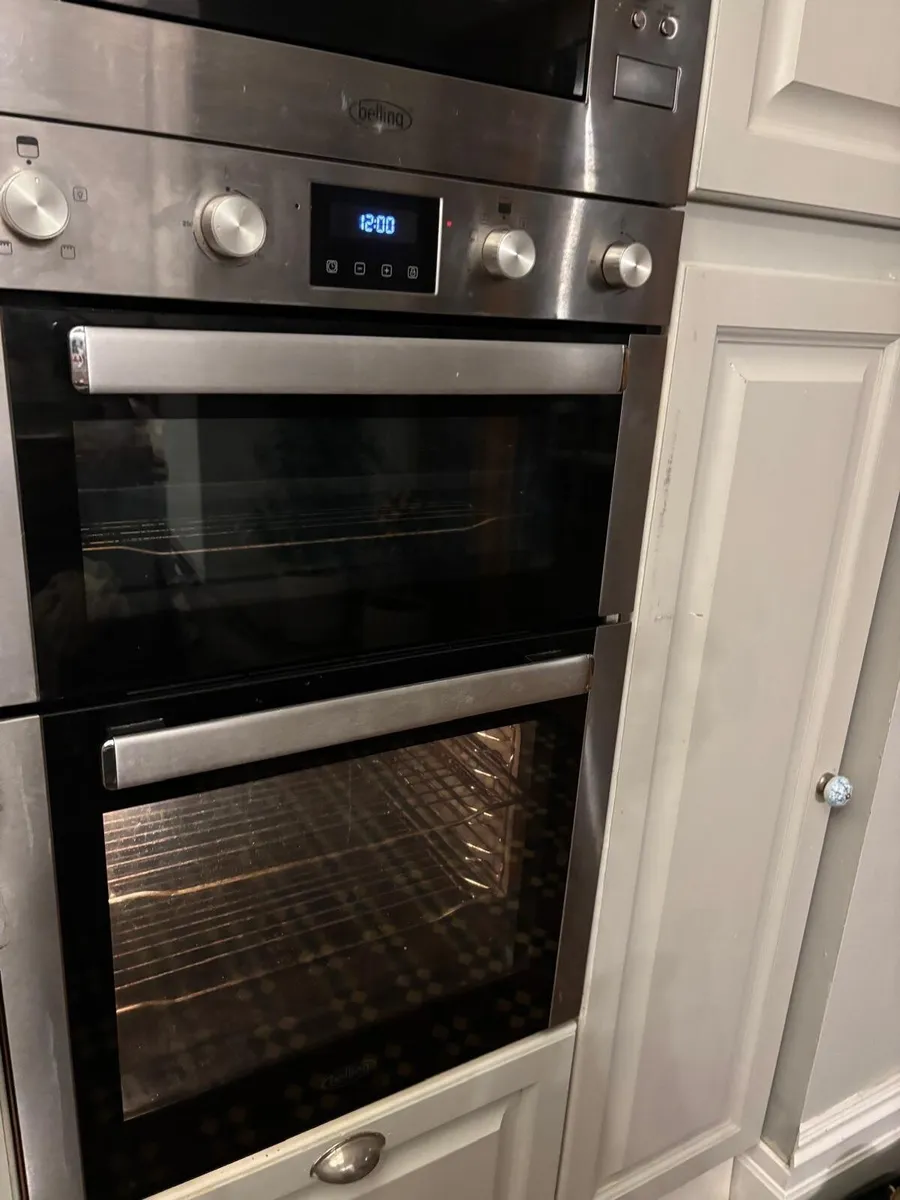 Belling integrated microwave and double oven - Image 1