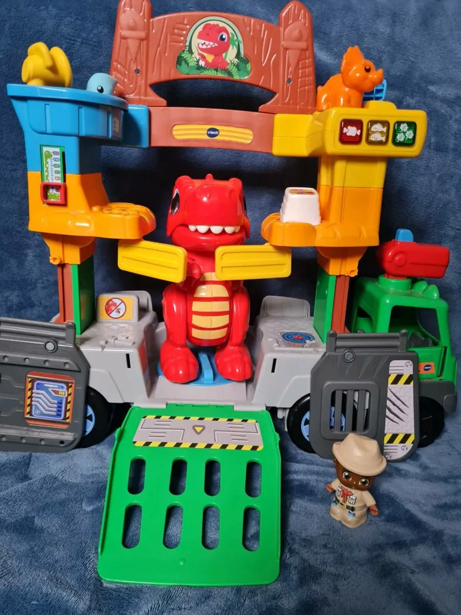 VTech Toot-Toot Friends 2-in-1 Dinosaur Park - Image 2