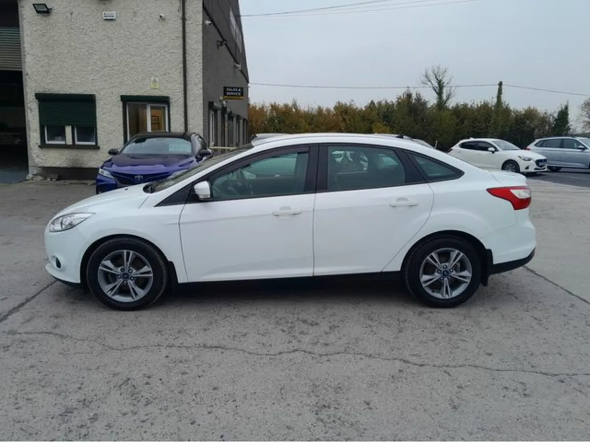 Ford Focus EDITION 1.6 TDCI TRADE SALE. - Image 2