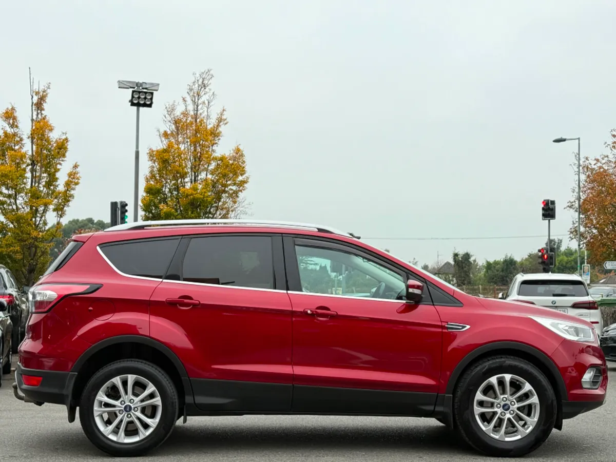 Ford Kuga TITANIUM 1.5TDCI 120BHP *IRISH CAR* - Image 4