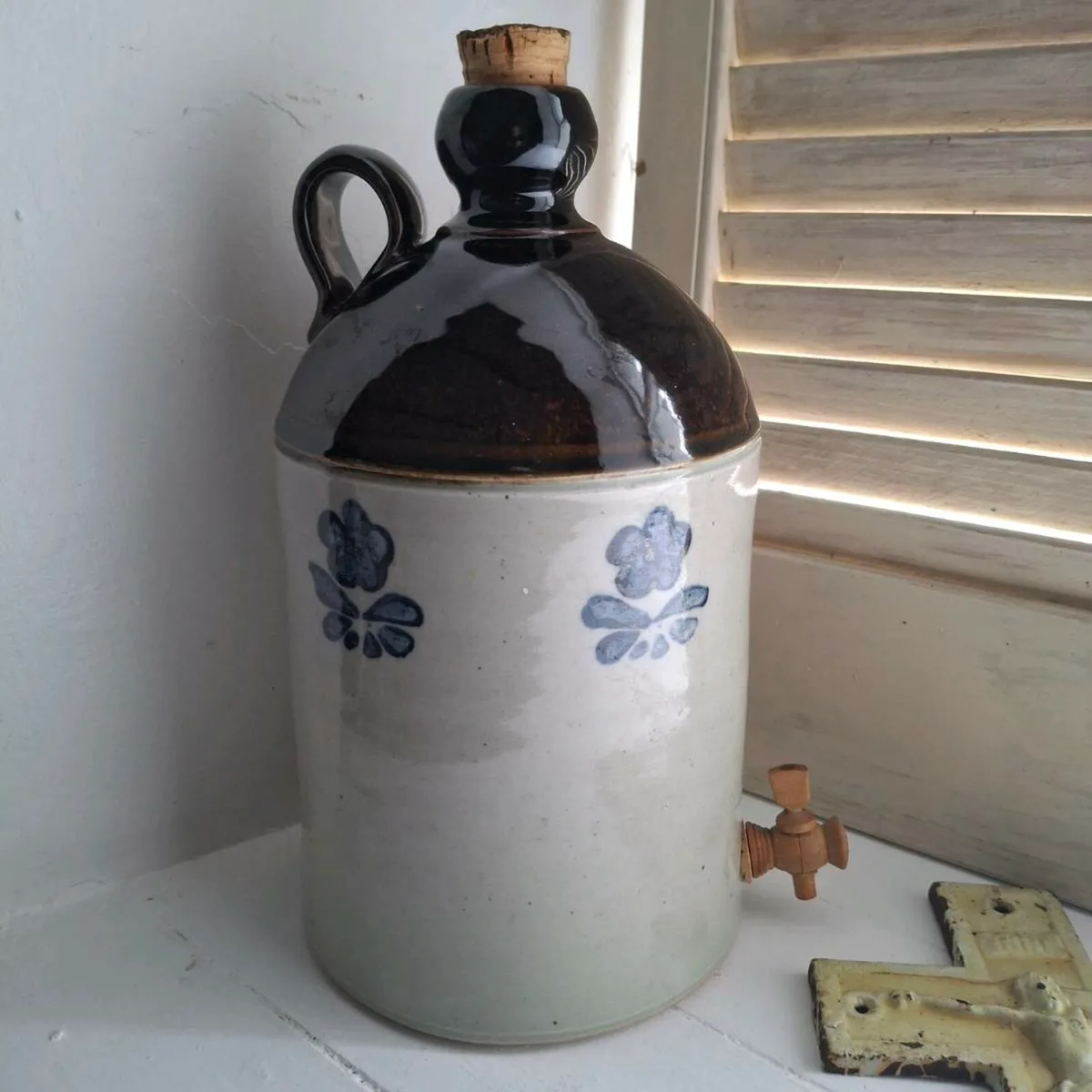 American Stoneware Crock - Image 1
