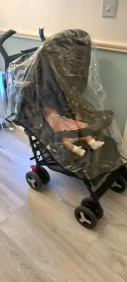 Lots of baby items new or as new. - Image 1