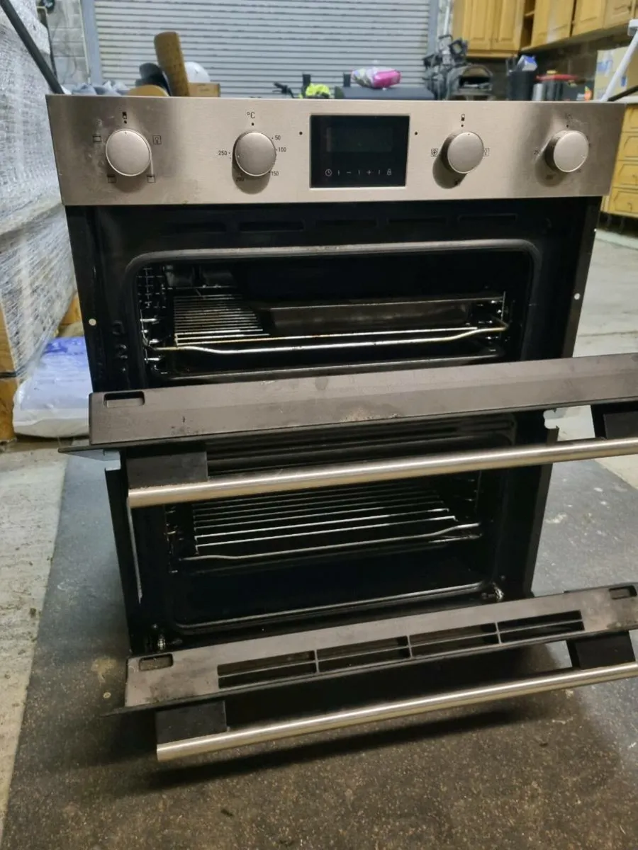 Hisense Double Oven - Image 2