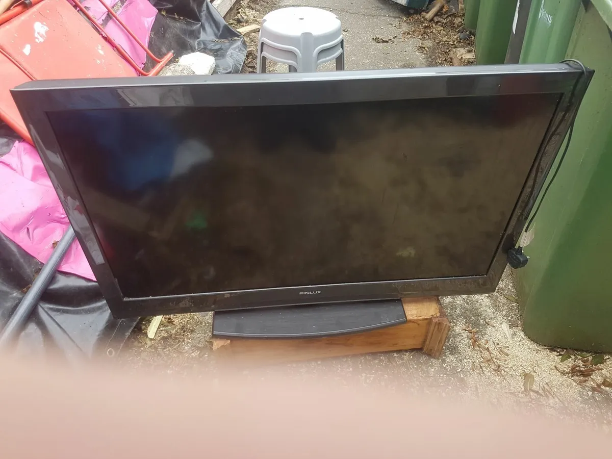 Smart  tv - Image 4