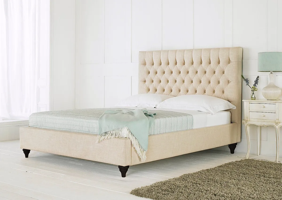 Small Double Bed (Chesterfield) - Image 3
