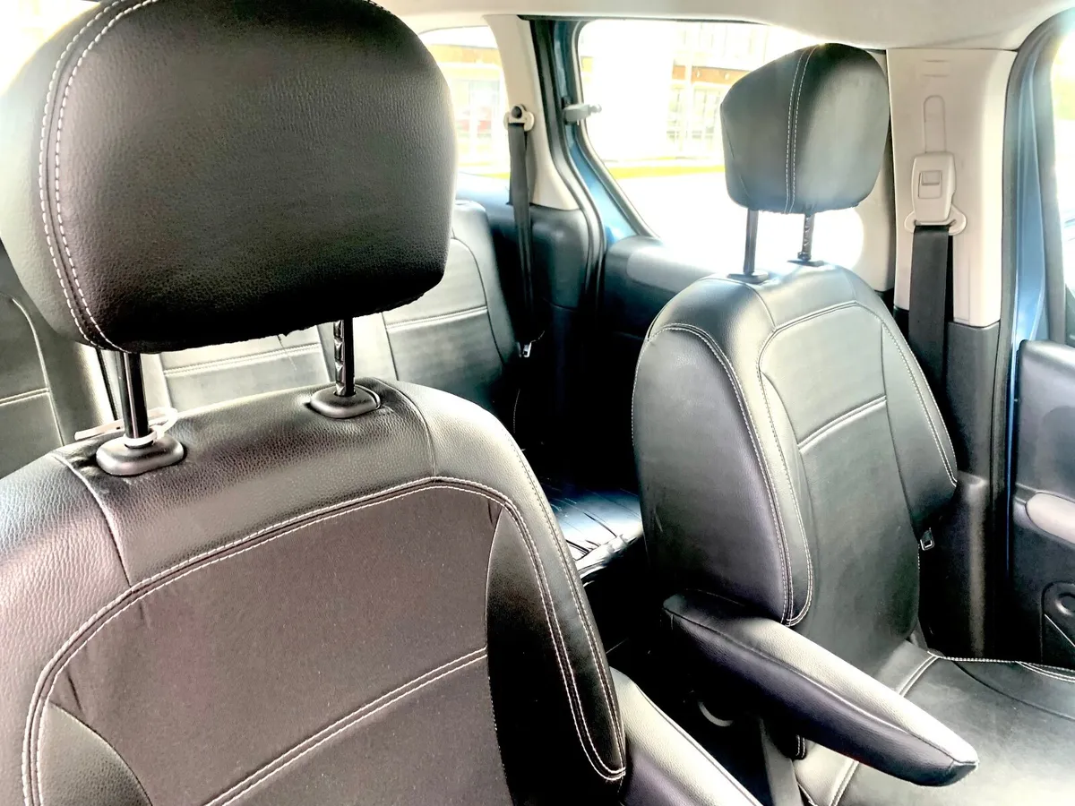 taxi to rent - Image 4
