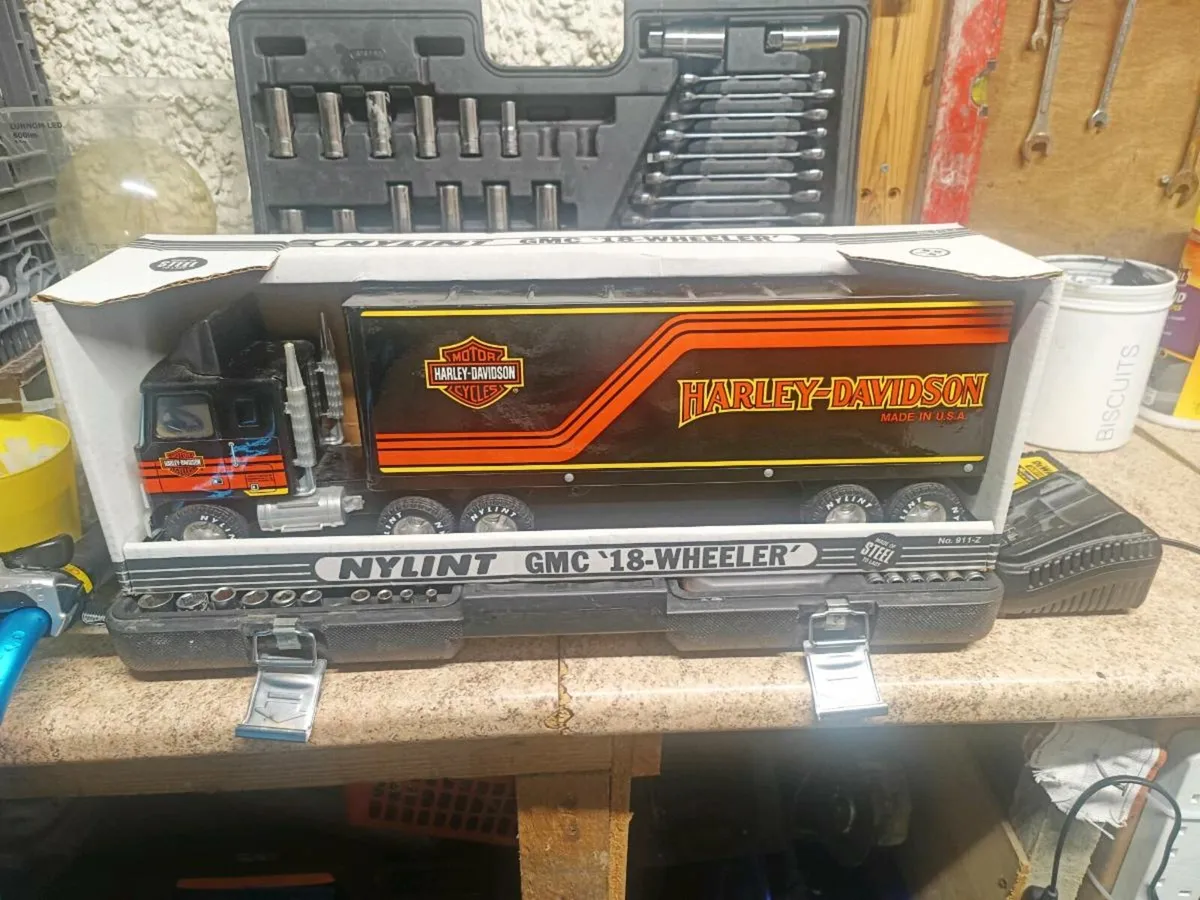 CBR blackbird tank and panels - Image 1