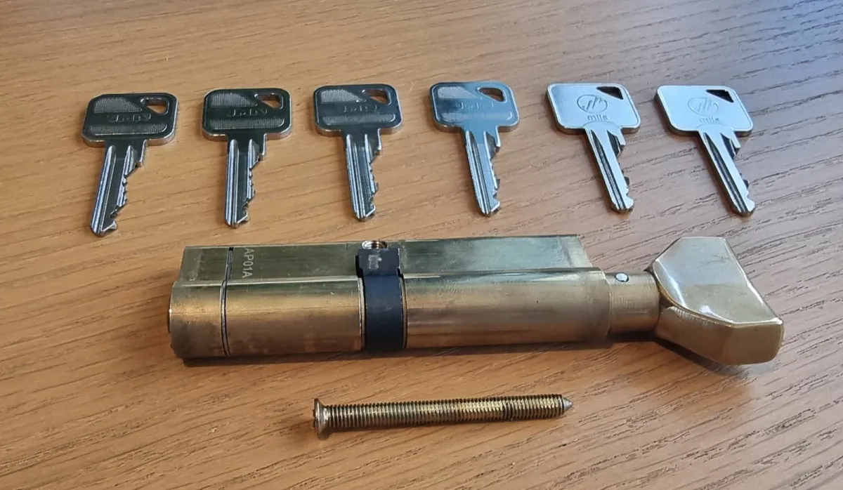 Door Lock Cylinder Brass - Image 1