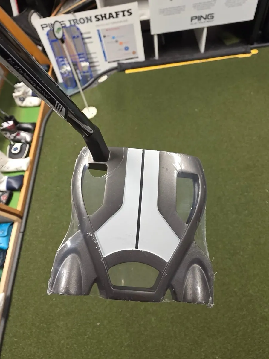Brand New Taylormade Tour Spider Putter - Image 2