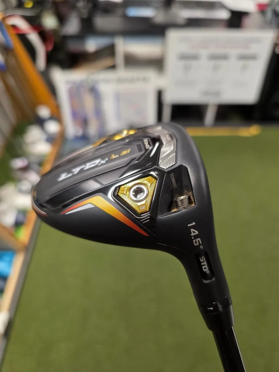 Like New Cobra LTDx Ls 3 Wood - Image 2