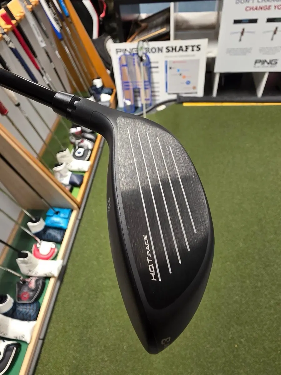 Like New Cobra LTDx Ls 3 Wood - Image 4