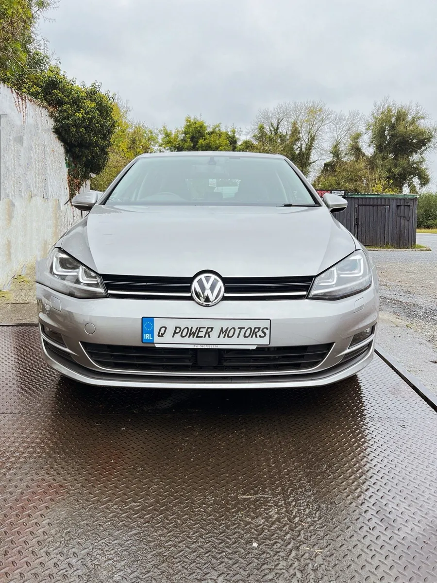 2014 Volkswagen Golf Automatic Very Low mileage - Image 4