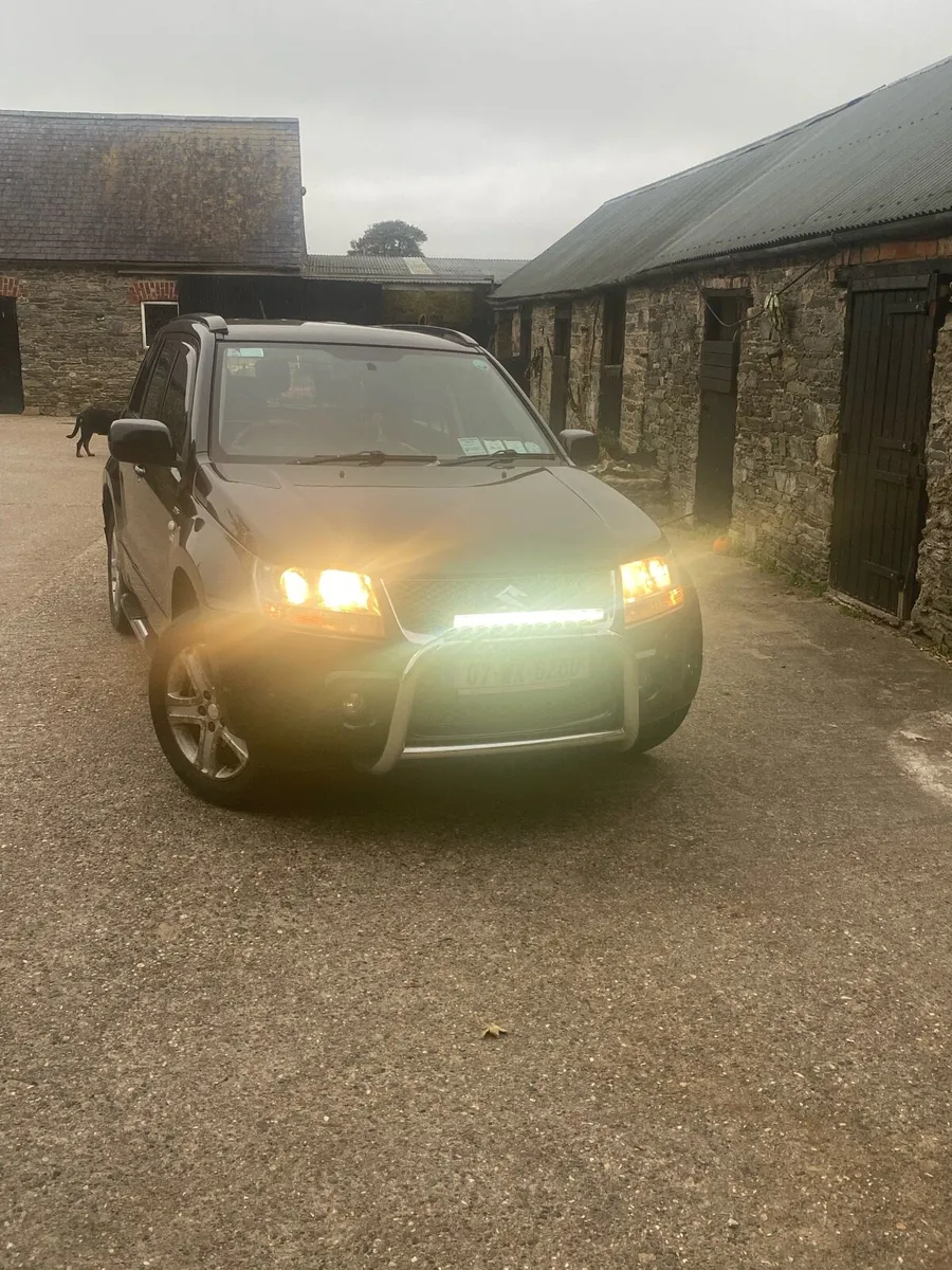 Suzuki Grand vitara 2007 - Image 2