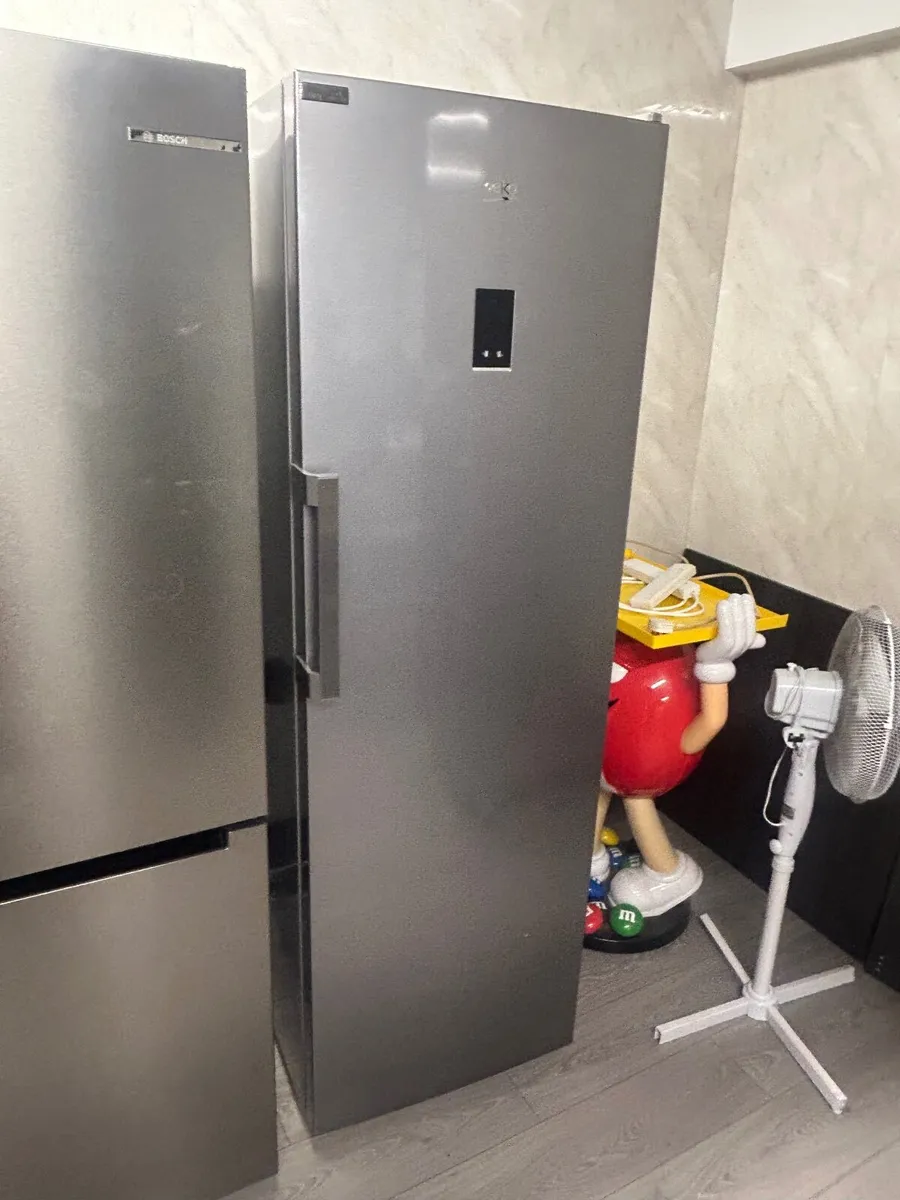 Beko Free standing Larder Freezer. Frost free. - Image 1