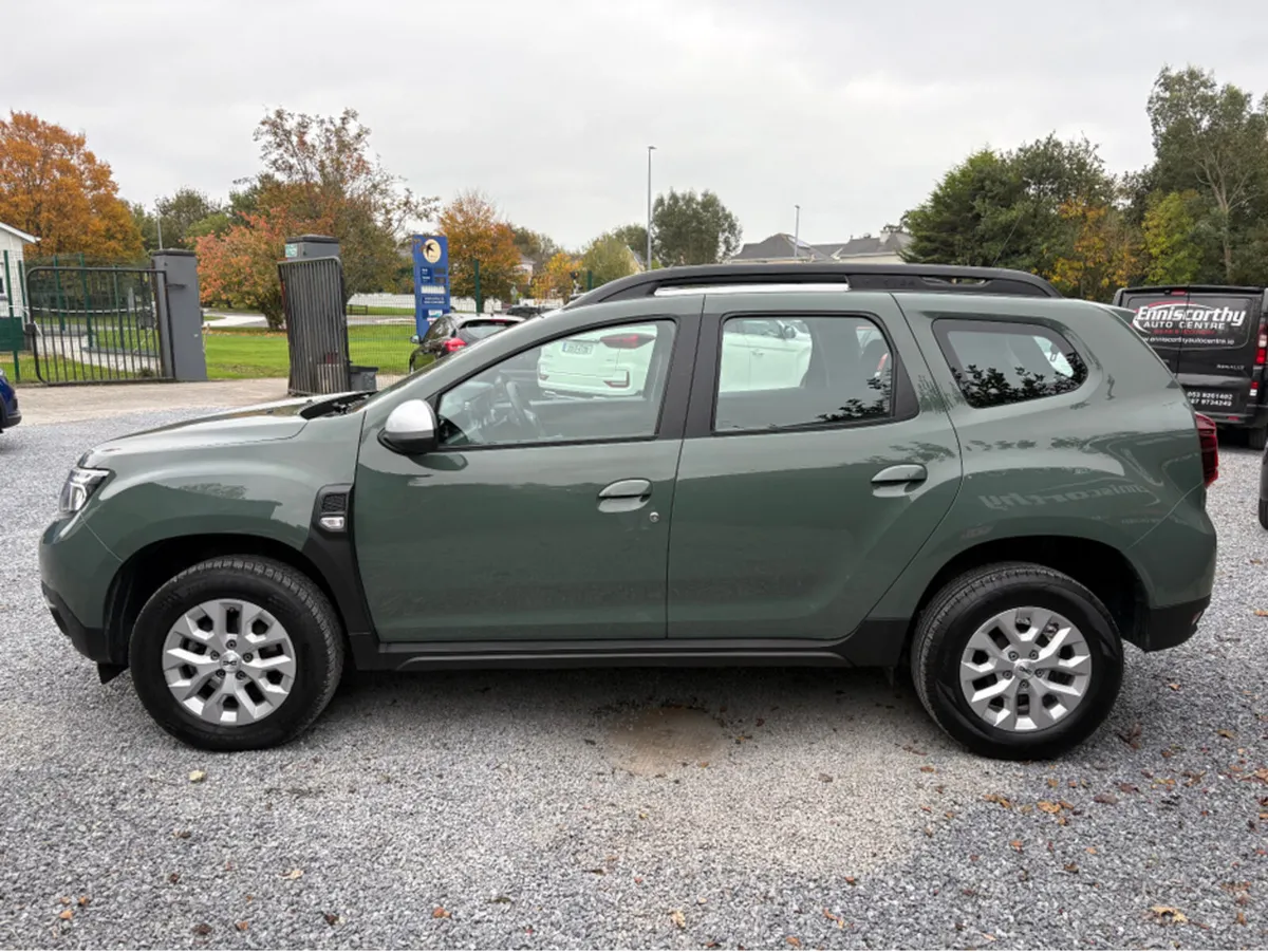 Dacia Duster EXPRESSION BLUE DCI 115 4X2 NB - Image 4