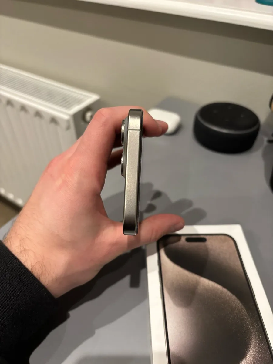 iPhone 15 Pro Max - Image 3