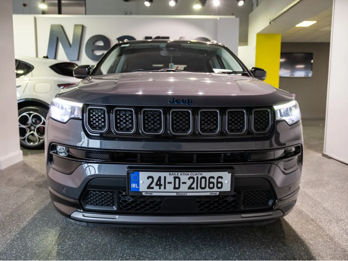 Jeep Compass S-MODEL 1.3 PHEV EAWD - Image 2