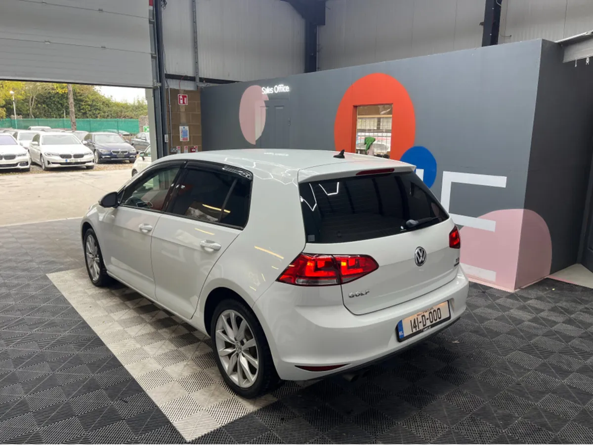 Volkswagen Golf 2014 VOLKSWAGEN GOLF 1.4L PETROL / - Image 4