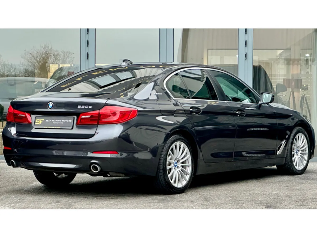 BMW 5-Series E G30 SE 4DR AUTO - Image 4