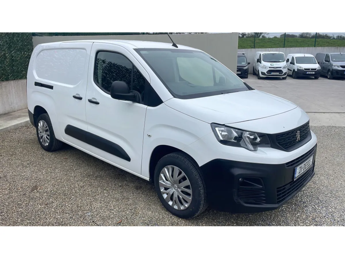 Peugeot Partner PROFESSIONAL L2 B BLUEHDI - Image 1